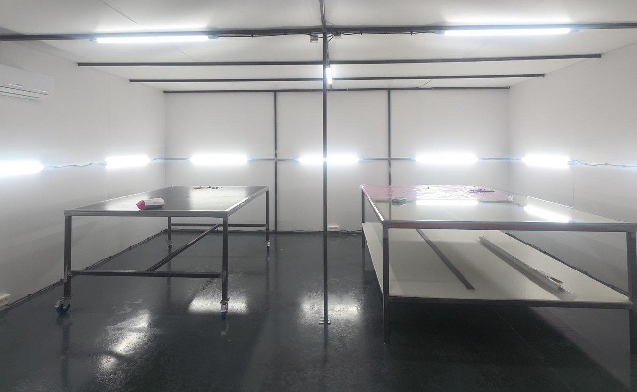 Cabine de peinture pour éléments cabine